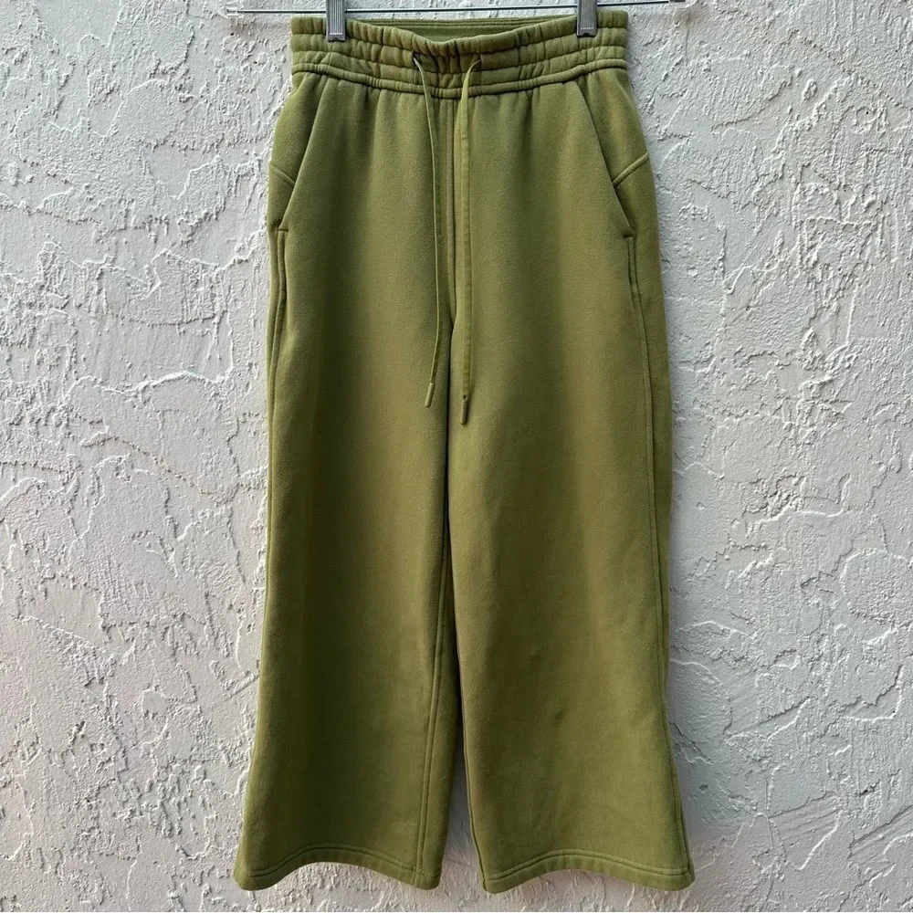 LULULEMON‎ Sweatpants Women 0 Loungeful High-Rise Wide Leg Crop Bronze Green 22”